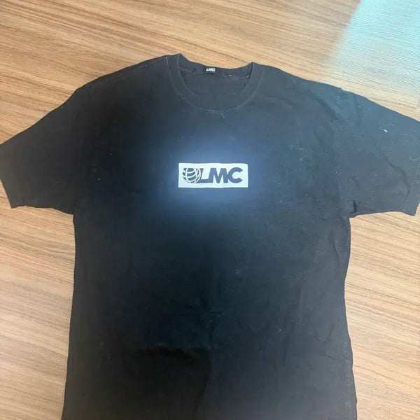 [BUNJANG] LMC Logo Short Sleeve T-Shirt Black / LMC 반팔 티셔츠 블랙 형광