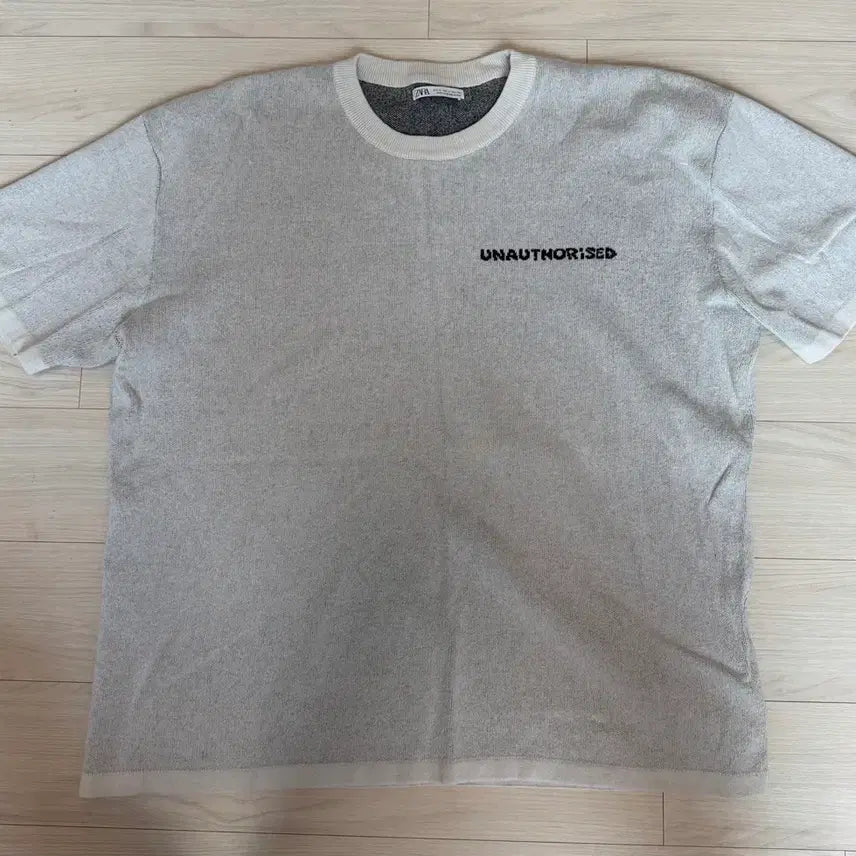 [BUNJANG] Zara Embroidered Short Sleeve T-Shirt / 자라 반팔티셔츠