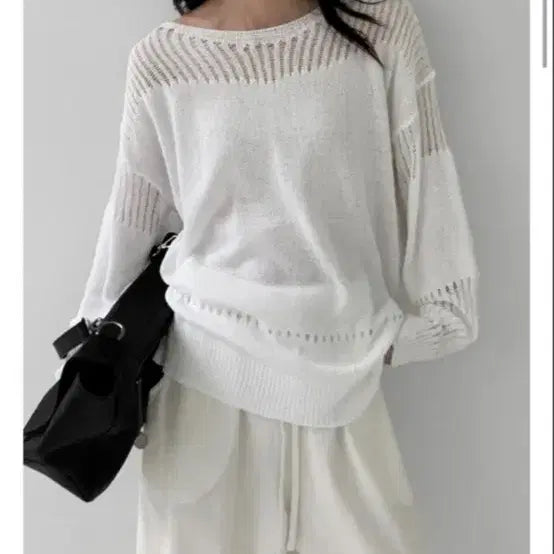 [BUNJANG] Manique Summer Airy Cool Knit (White) / 매니크 썸머 여리 쿨니트 (화이트)