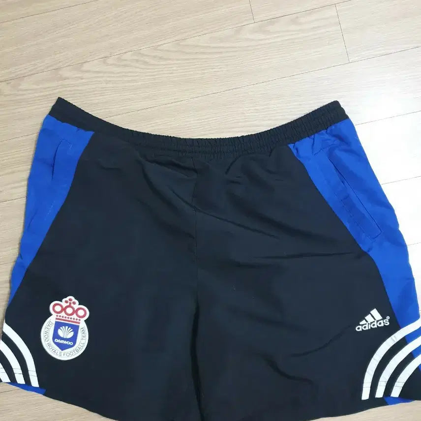 [BUNJANG] Adidas K League Busan Daewoo Royals Training Shorts / 아디다스 k리그 부산 대우 로얄즈 트레이닝 반바지