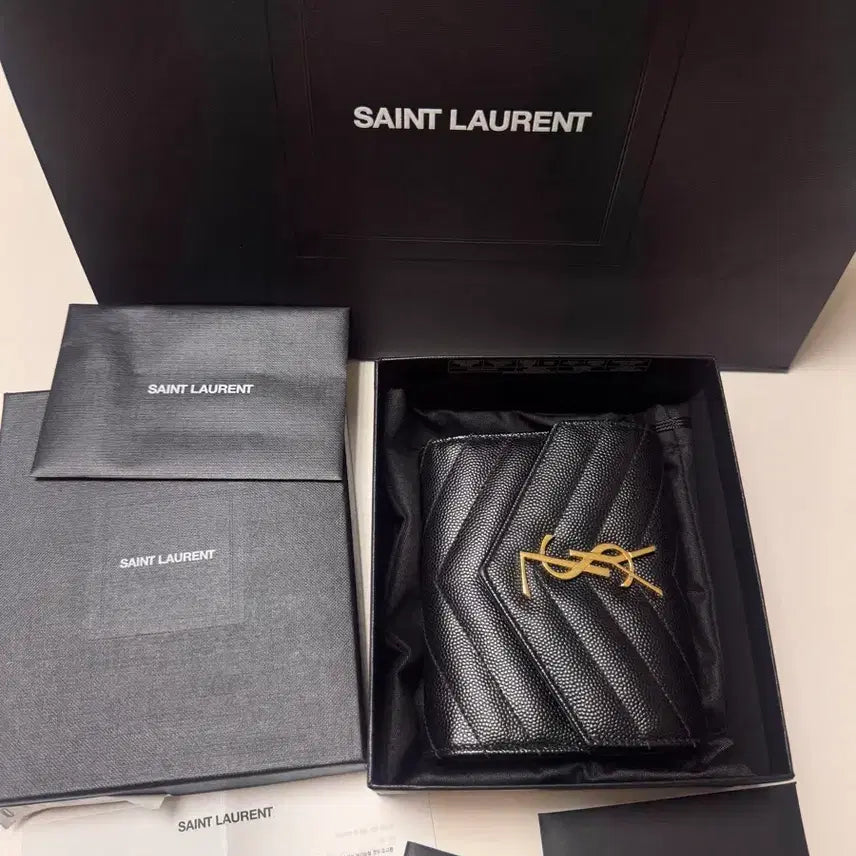 [BUNJANG] Saint Laurent Cassandra Matelassé Compact Trifold Wallet Black / 생로랑 카산드라 마틀라세 3단 반지갑 블랙 금장