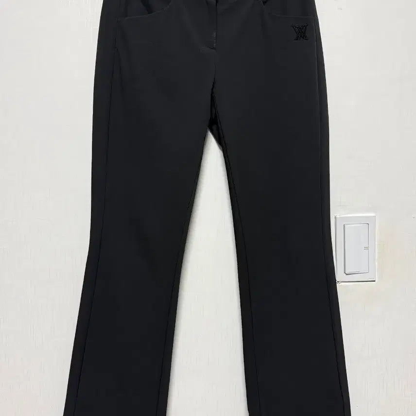 [BUNJANG] Anew Women's Golf Hem Cut Pants / (26)어뉴 여성 골프 밑단 컷 팬츠