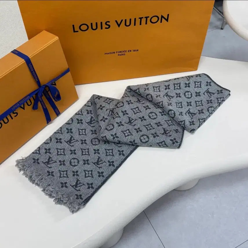 [BUNJANG] Louis Vuitton Monogram Muffler / (당일출고) 루이비통 모노그램 머플러