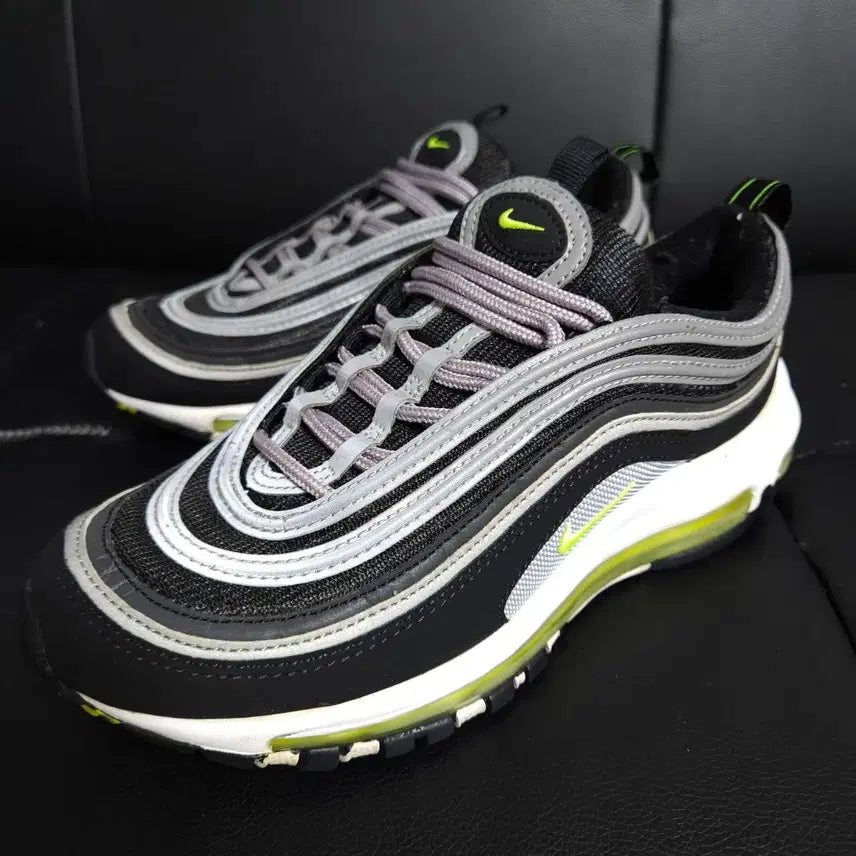 [BUNJANG] Nike Air Max 97 Black Volt Asia (240) / 240 ) 나이키 에어 맥스 97 블랙 볼트 아시아