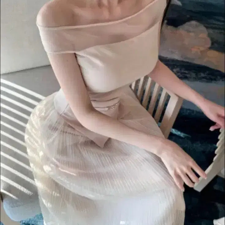 [BUNJANG] Lamielose LoaR See-through Off-shoulder Tee / 라멜로즈 로아르 시스루 오프숄더 티 수입의류