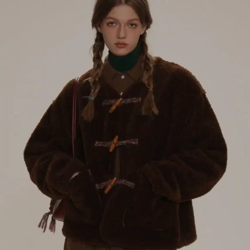 [BUNJANG] Moromoro Hon Button Brown Fur Jacket / 모로모로 혼 버튼 브라운 퍼 자켓