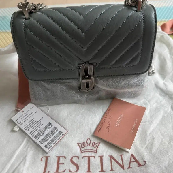 [BUNJANG] J.ESTINA Chevron Chain Shoulder Bag / 제이에스티나 쉐브론체인숄더백