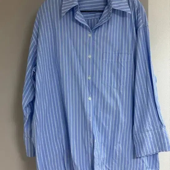 [BUNJANG] H&M Oversized Blue Striped Shirt M / H&M 오버핏 블루 스트라이프 셔츠 M