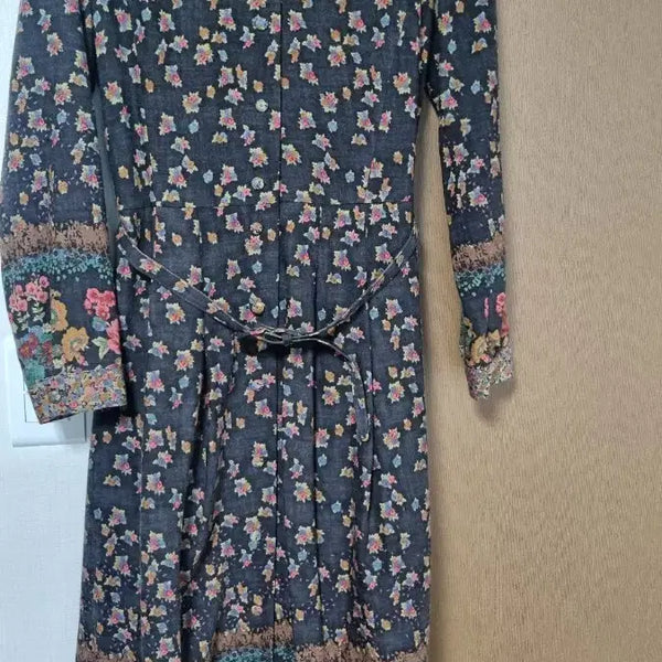 [BUNJANG] Bicollique Belt Transitional Dress / 비꼴리끄 벨트 간절기원피스 55