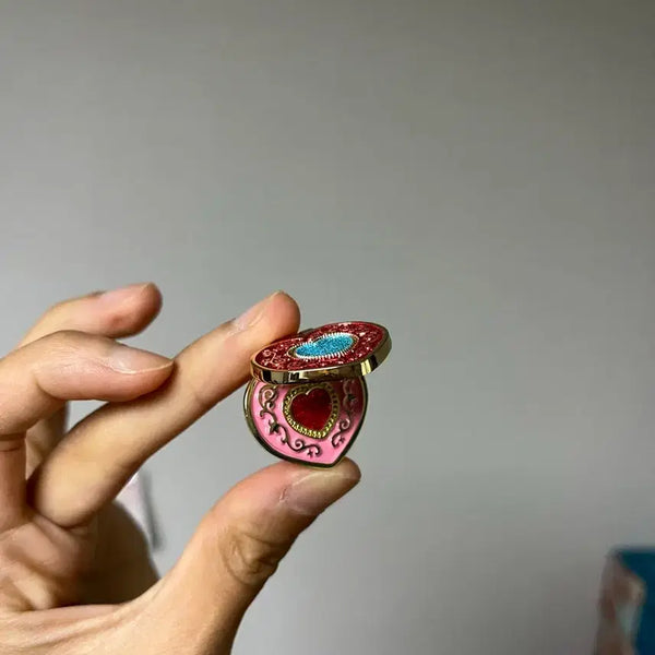 [BUNJANG] Shugo Shugo Moon Metal Badge / 슈가슈가룬 금속뱃지 뱃지