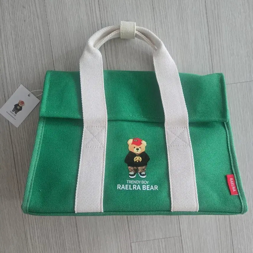 [BUNJANG] Raella Bear Canvas Tote Bag Green / [새제품/운포]라엘라베어 캔버스 토트백