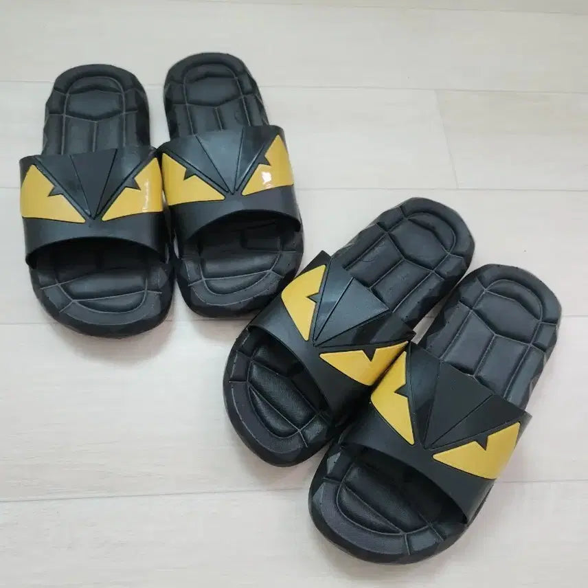 [BUNJANG] Fendi Monster Design Couple Slides / 펜디 커플 슬리퍼 팔아요