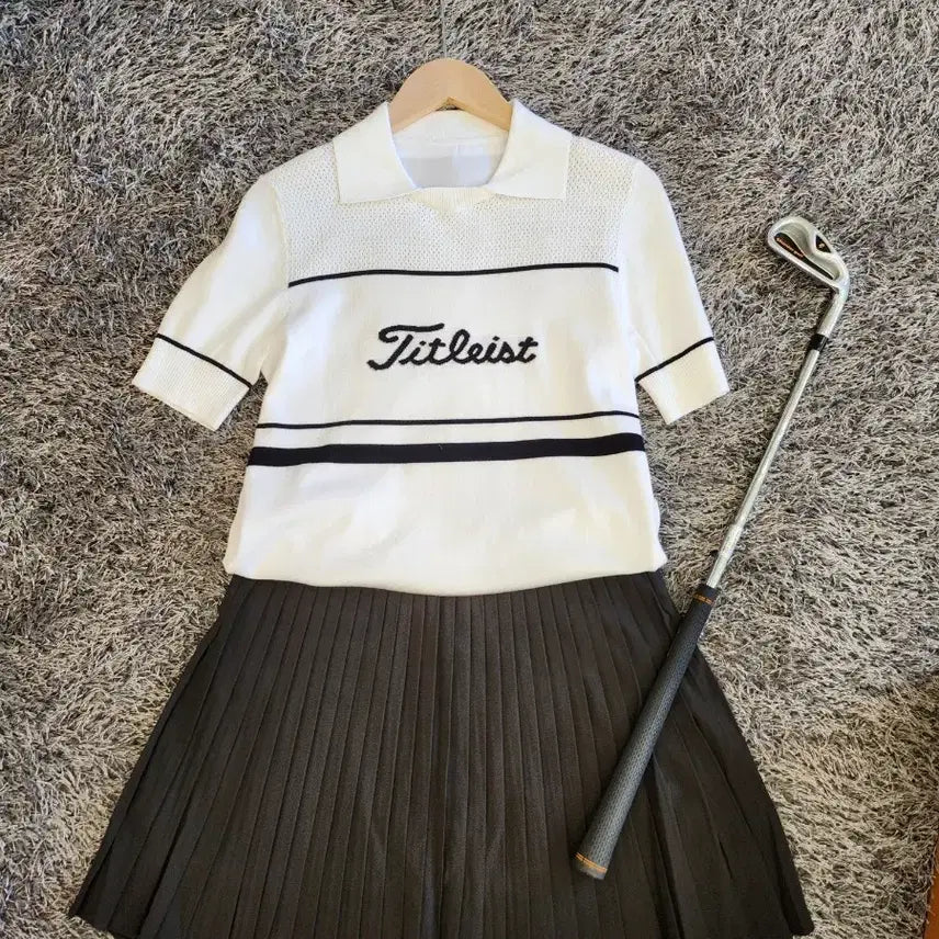 [BUNJANG] Titleist Golf Apparel Women's Top and Skirt Set / 타이틀리스트 골프웨어 상하의 세트