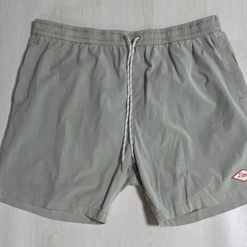 [BUNJANG] Deus Ex Machina Swim Pants 2XL Stone Grey / 데우스엑스마키나 반바지 수영 팬츠 swim