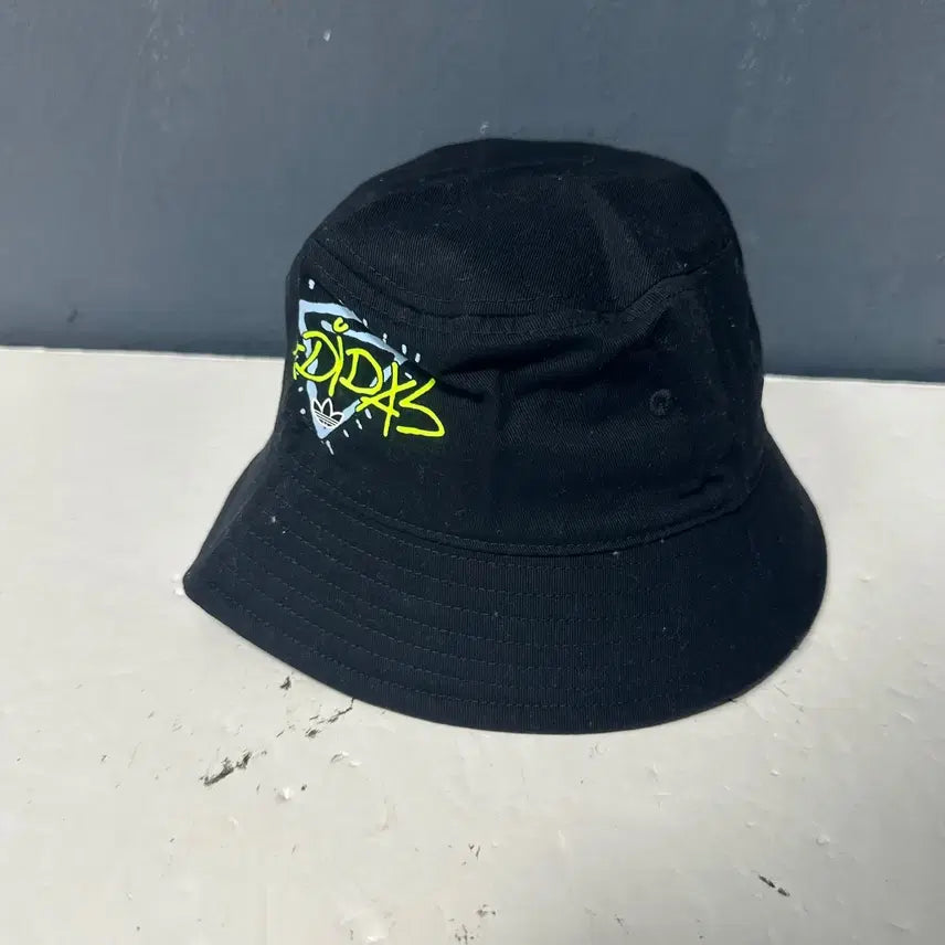[BUNJANG] Adidas Logo Black Bucket Hat / 아디다스 로고 블랙 버킷햇 모자