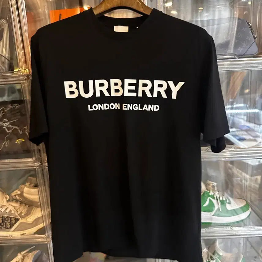 [BUNJANG] Burberry London England Short Sleeve T-Shirt - Size M / 버버리 런던 잉글랜드 반팔티