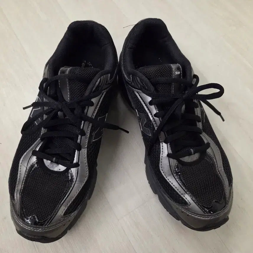 [BUNJANG] New Balance 509 Black Sneakers (Size 260) / 뉴발란스 509 블랙 260