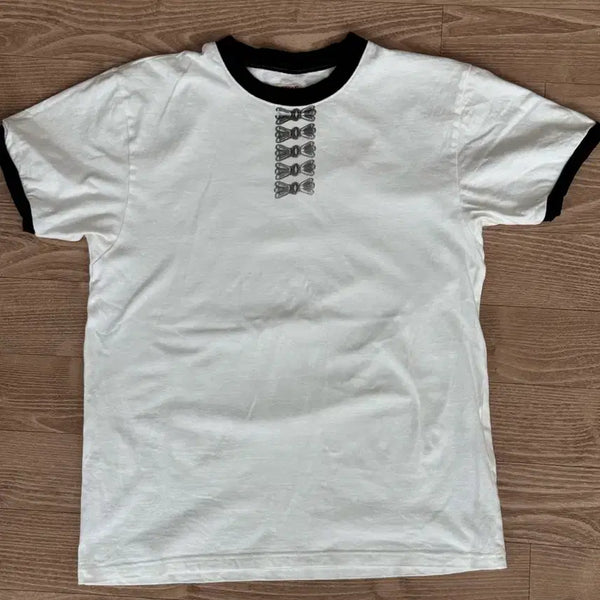 [BUNJANG] Capital Ringer T-Shirt / 캐피탈 링거티
