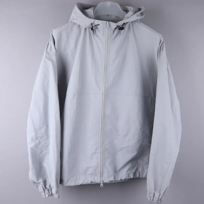[BUNJANG] TOPI Lightweight Wind Jumper Light Grey (M) / 토피 라이트웨이트 윈드 점퍼 라이트그레이 (M)