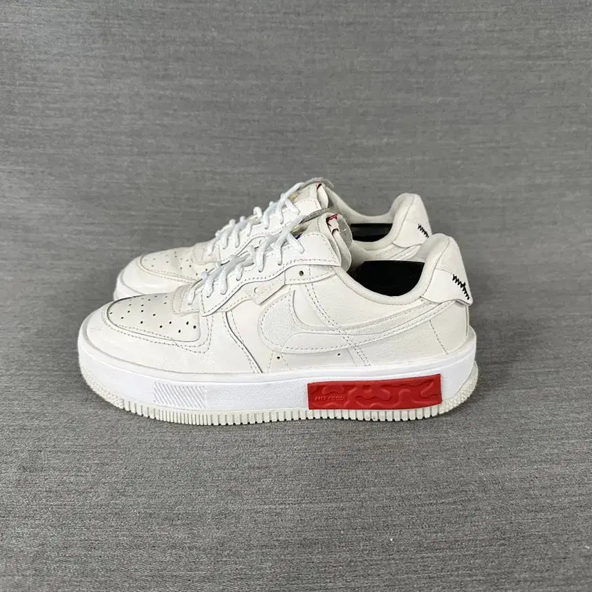 [BUNJANG] Nike Air Force Fontanka Sneakers Women's (235mm) / 나이키 에어포스 폰탄카 스니커즈/여성(235mm)/s2174