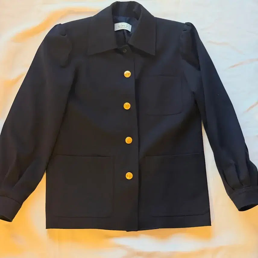[BUNJANG] Wirara Puff Sleeve Gold Button Jacket (Navy) / 위라라 퍼프소매 금장 버튼자켓(네이비)