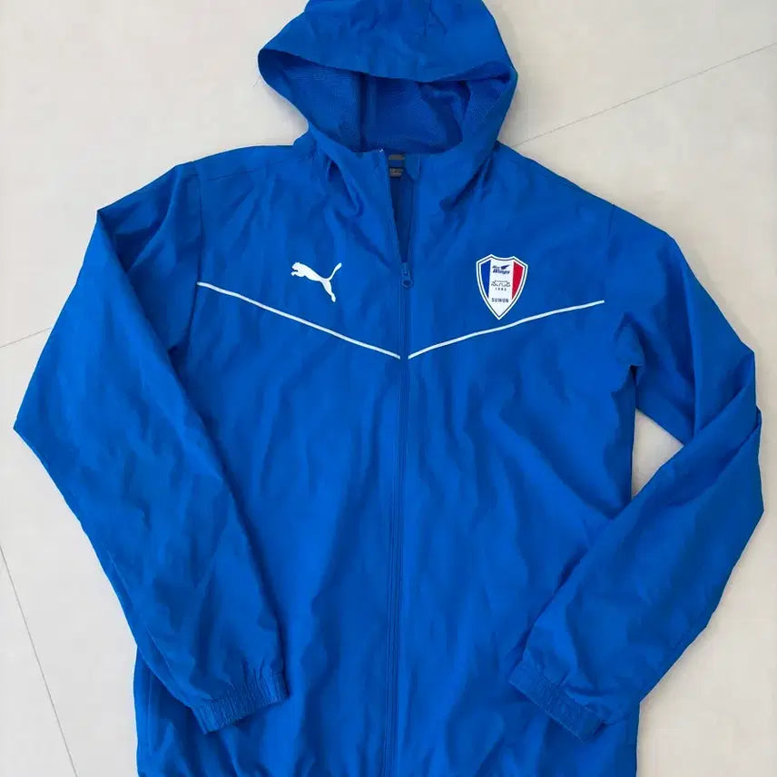 [BUNJANG] Suwon Samsung 23-24 Training Windbreaker Jacket (M) / 수원삼성 23-24 트레이닝 바람막이 자켓 M