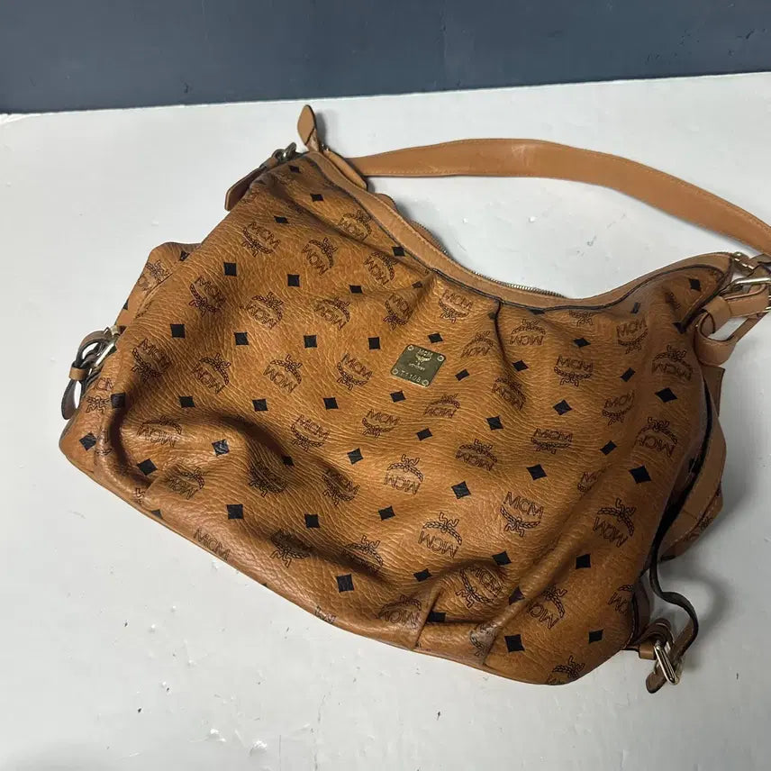 [BUNJANG] MCM Basseto Shoulder Bag / MCM 엠씨엠 바세토스 숄더백 가방