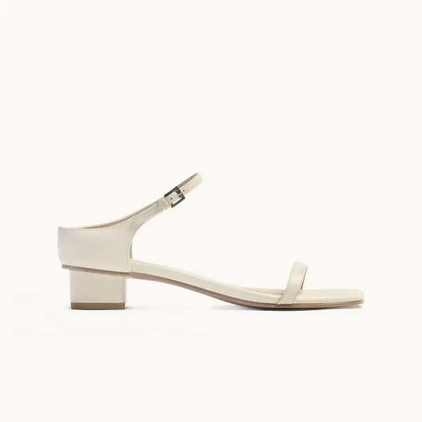 [BUNJANG] Essays Zenny Block Heel Cream 240 New / 에세이즈 제니블록힐 크림 240 새상품