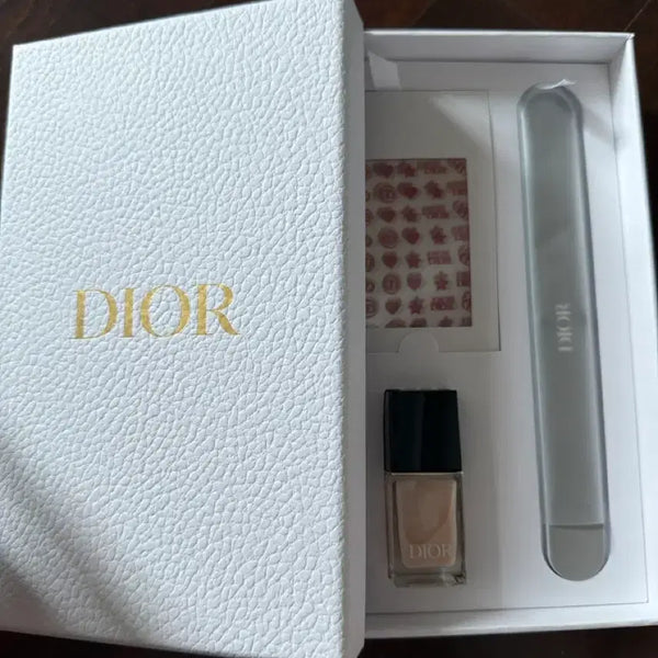 [BUNJANG] Dior Beauty Gift Nail Art Set / 디올 뷰티 사은품 네일 아트 세트