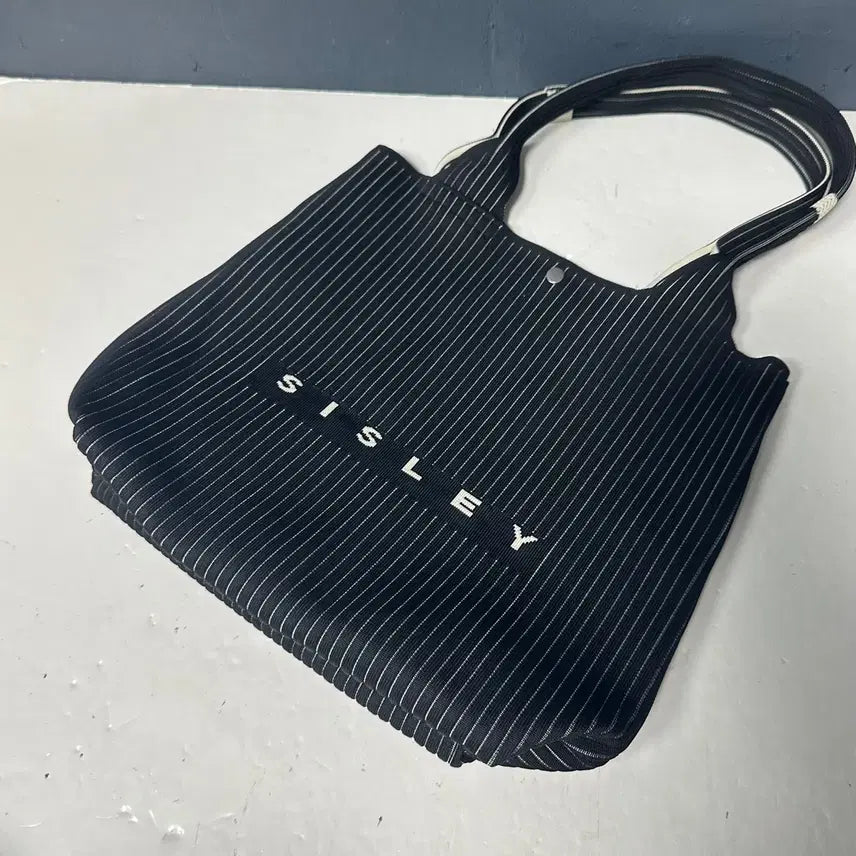 [BUNJANG] Sisley Black Stripe Tote Bag / 시슬리 블랙 스트라이프 토트백 가방