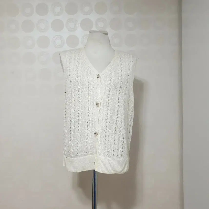 [BUNJANG] V-Bridge White V-Neck Vest / 새것 바이브릿지 조끼66 화이트조끼66 브이넥조끼66 흰조끼66