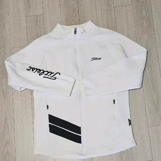 [BUNJANG] Titleist Golfwear Zip-Up White Size 95-100 / 타이틀리스트 골프웨어 집업 화이트 95~100  가슴단면 52