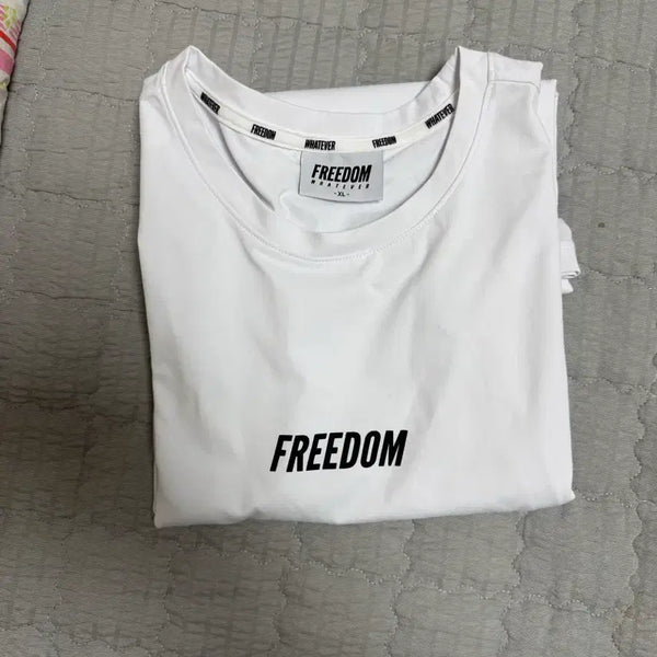 [BUNJANG] Freedom Oversized T-Shirt White XL / 프리덤 오버핏 티셔츠 흰색 XL