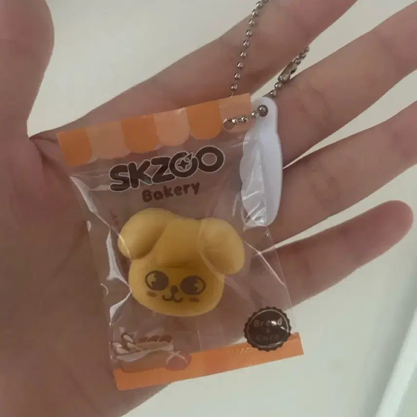 [BUNJANG] Stray Kids Bakery Gacha Perfit / 스키즈 스키주 일본 베이커리 빵 가챠 퍼핌