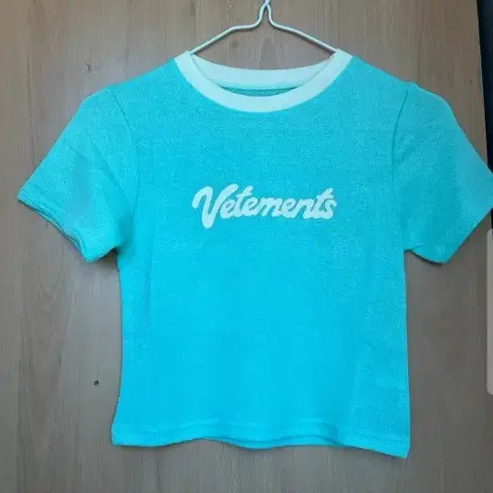 [BUNJANG] VETEMENTS Mint Short Sleeve T-Shirt Size S / 급처]  베트멍민트색반팔티.  S