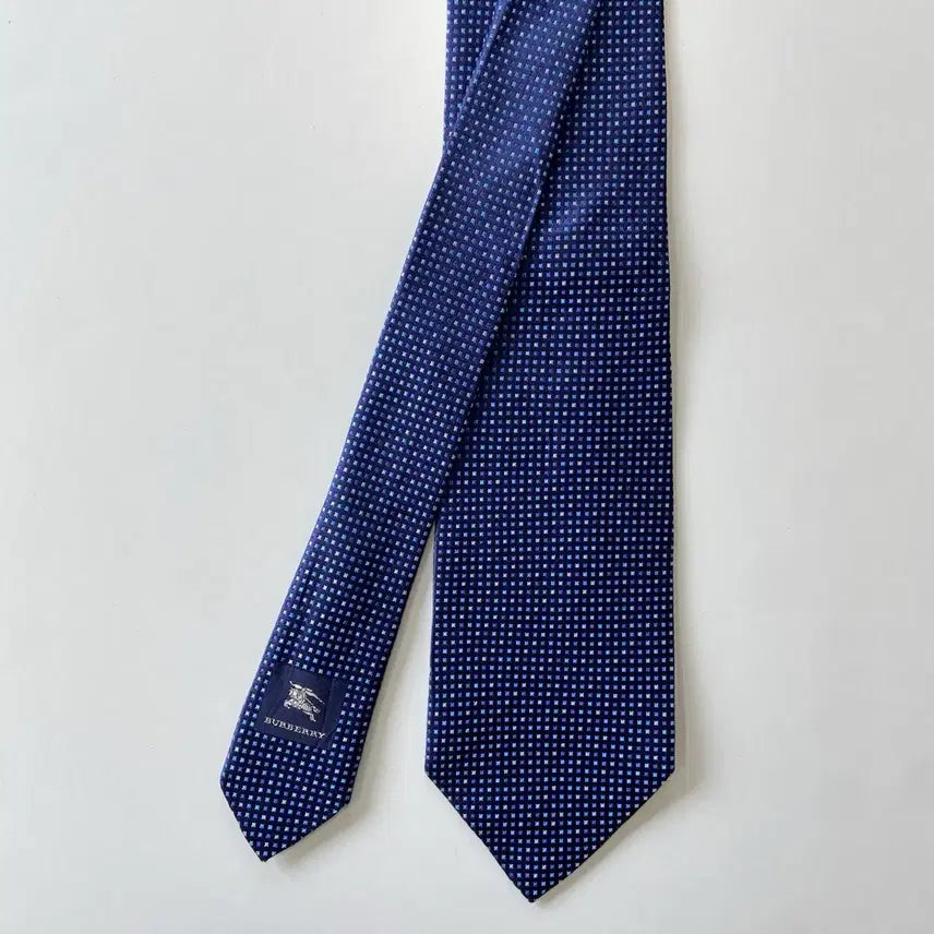 [BUNJANG] Burberry 100% Silk Necktie / 버버리 (Burberry)정품 명품넥타이