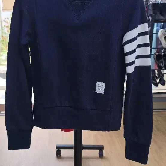 [BUNJANG] Thom Browne Women's 4-Bar Sweatshirt Navy Size 36 / 정품톰브라운여성4바맨투맨36