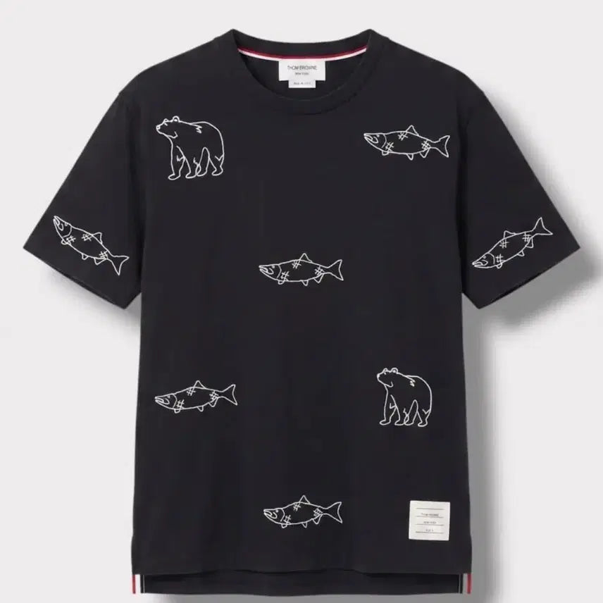 [BUNJANG] Thom Browne Limited Edition Bear Fish T-Shirt / 정품  한정판 톰브라운 베어 피쉬 반팔티