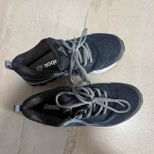 [BUNJANG] Reebok Athletic Shoes / 리복 운동화
