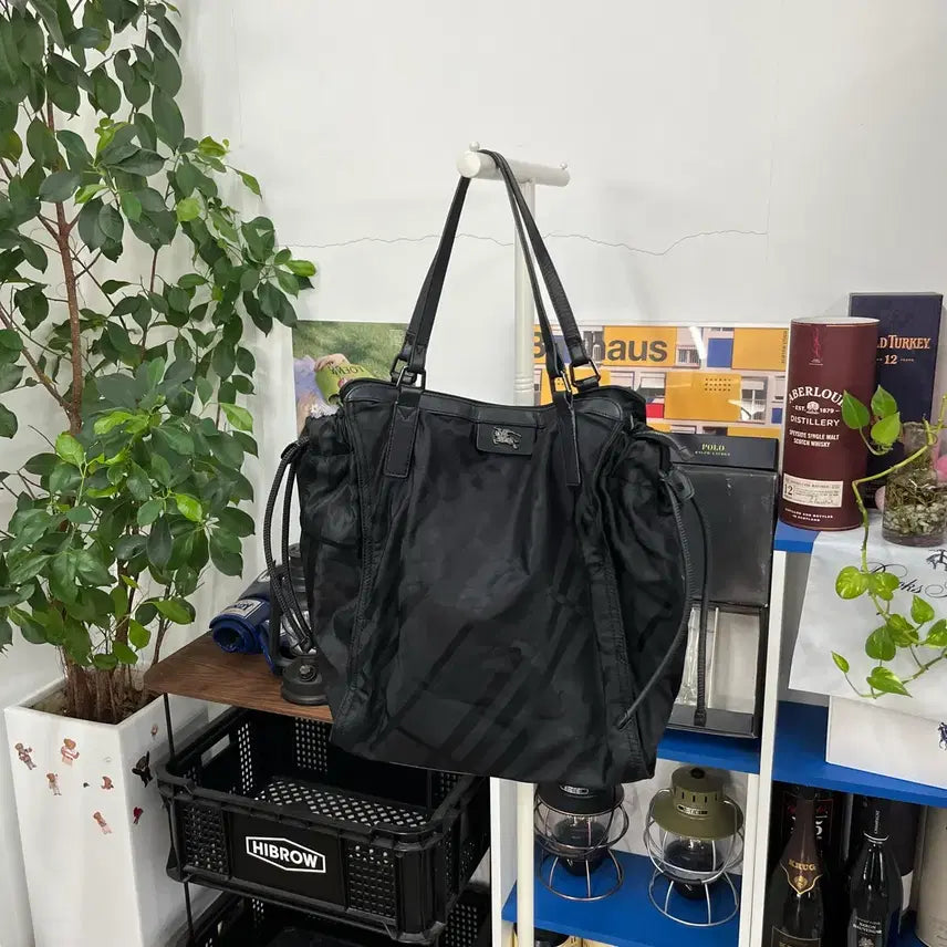 [BUNJANG] Burberry Berkeley Nylon Tote Bag OS / 버버리 버클레이 나일론 토트백 OS