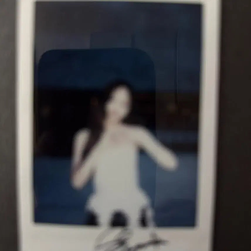 [BUNJANG] Seori Signed Polaroid Photo / 가수 서리 seori 사인 폴라.친필 싸인