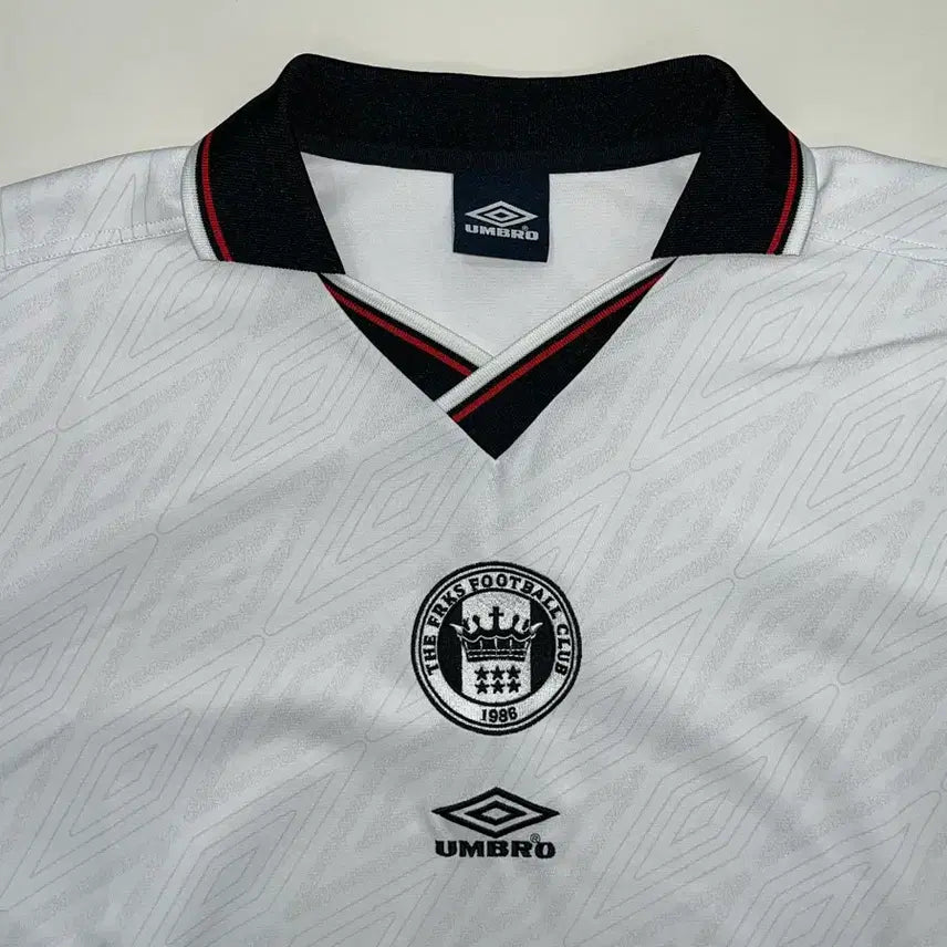 [BUNJANG] Umbro X Freaks Store Football Jersey L / 엄브로 X 프릭스스토어 풋볼져지  L