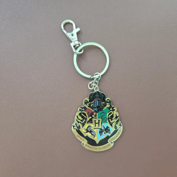 [BUNJANG] Universal Studios Hogwarts Keychain / (네고O)유니버셜스튜디오 호그와트 키링