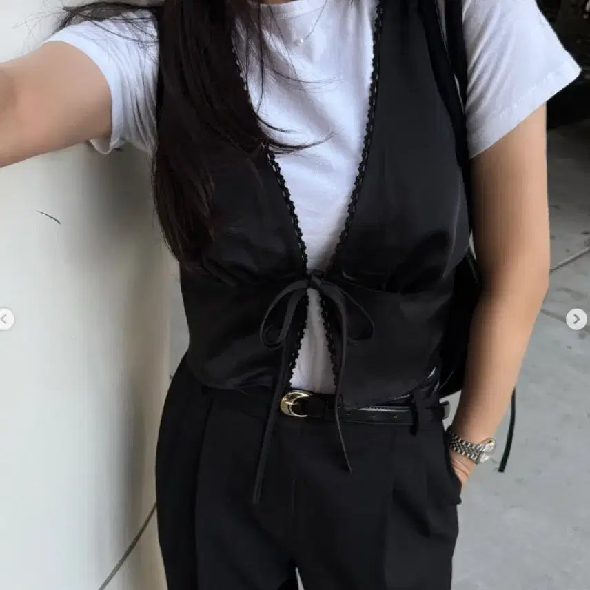 [BUNJANG] Asang Rosy Satin Vest Black / 아상 asang 로지새틴베스트블랙
