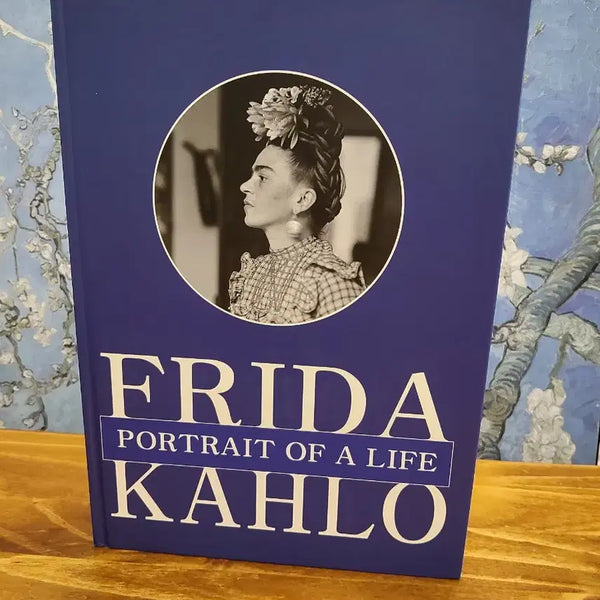 [BUNJANG] Frida Kahlo: A Portrait of Her Life Book / 프리다 칼로 인생 초상화 책