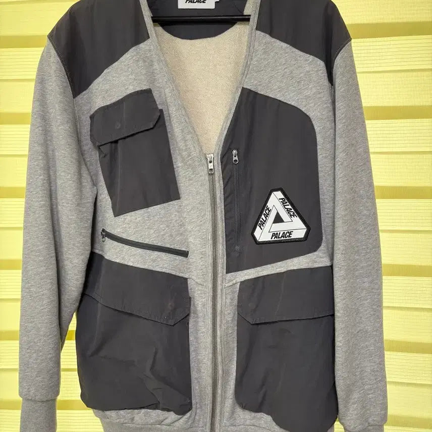 [BUNJANG] Palace Utility Zip-Up Jacket / 팔라스 유틸리티 집