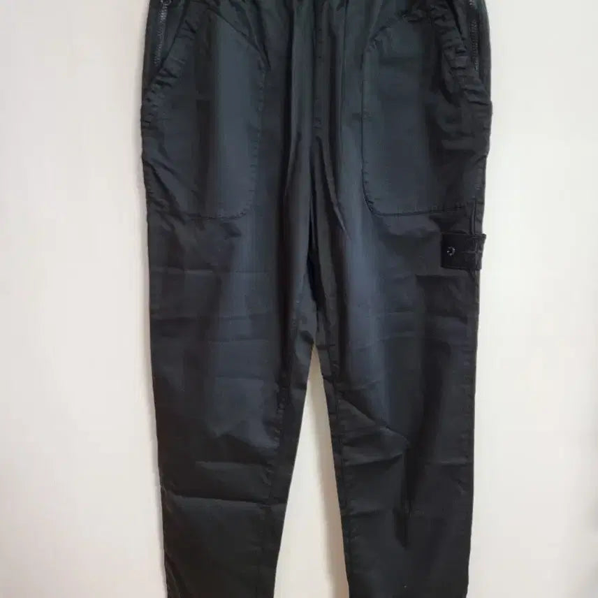[BUNJANG] Stone Island Ghost Piece Regular Tapered Pants Black / 스톤아일랜드 고스트피스 레귤러 테이퍼드 팬츠