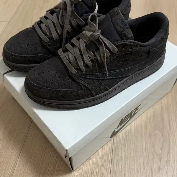 [BUNJANG] Air Jordan 1 Travis Scott Velvet Brown & Dark Mocha / 조던 1 x 트래비스 스캇 벨벳 브라운 앤 다크 모카