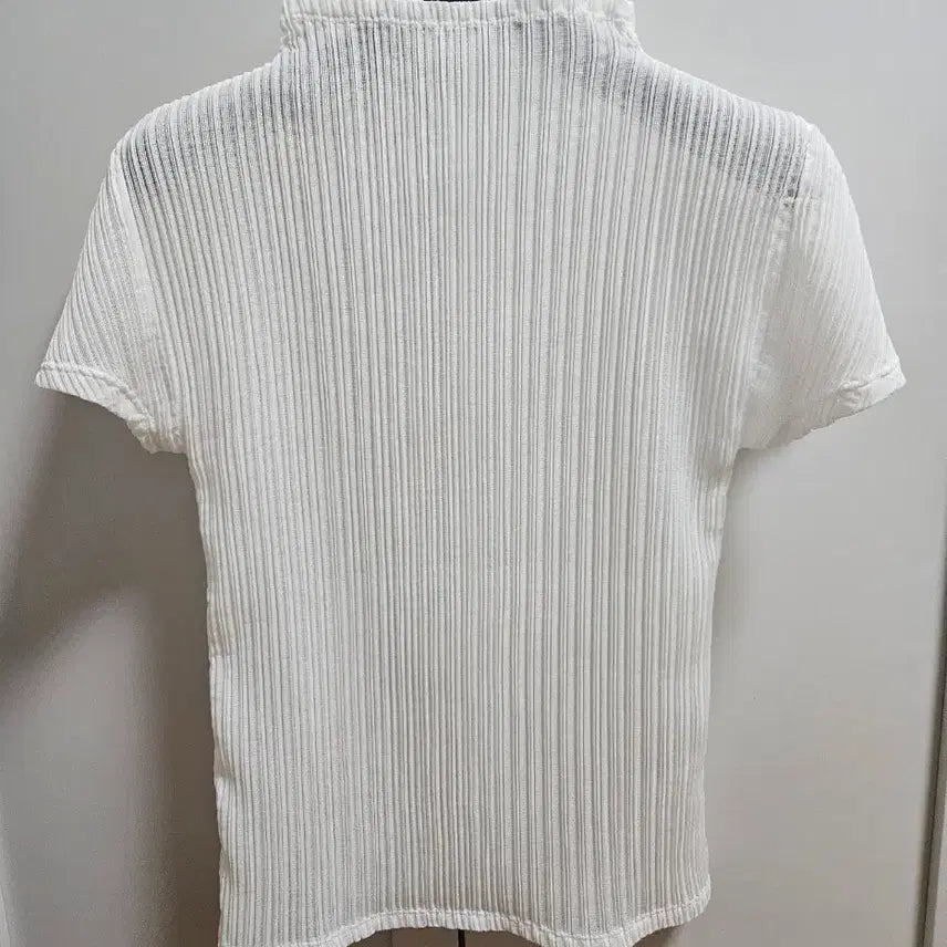 [BUNJANG] Le917 White Pleats Blouse + Shawl Scarf Set / 르917 신상 화이트플리츠 블라우스+숄머플러 세트