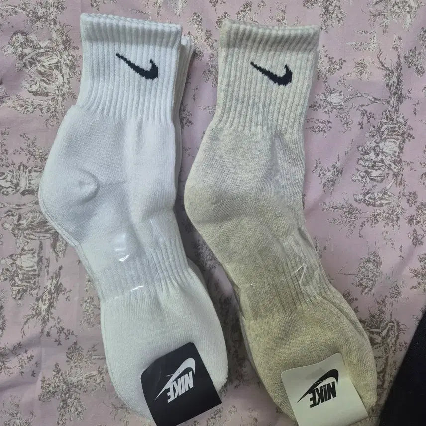 [BUNJANG] Nike 20-Pair Mid-Calf Thick Double-Layered Socks / 나이키양말 20켤레 이중바닥 도톰한 파일양말 중목 팔아요